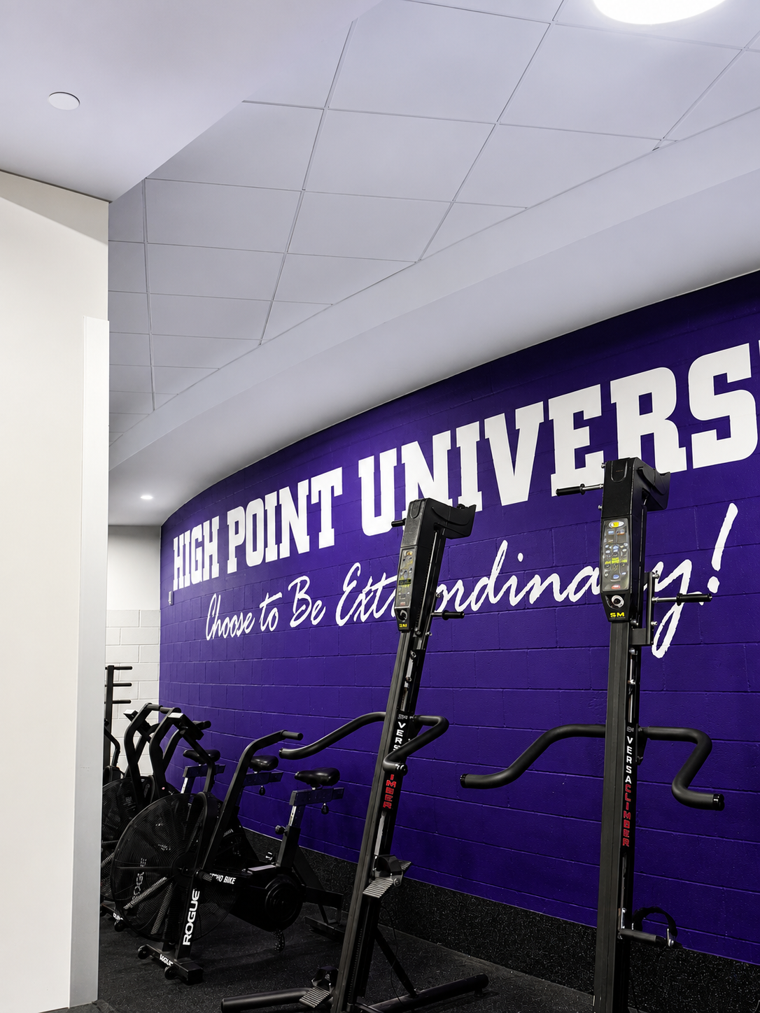 High Point University 'Choose to Be Extraordinary' wall